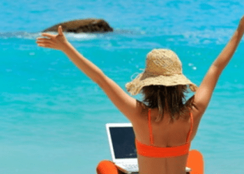 Travel Bloggers Share Their Top Tips For Travelling The World