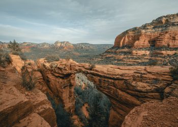 Discover the Best Time to Travel Across North America: A Seasonal Guide