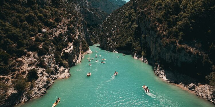 Exploring the Hidden Gems: Off-the-Beaten-Path Destinations to Add to Your Bucket List